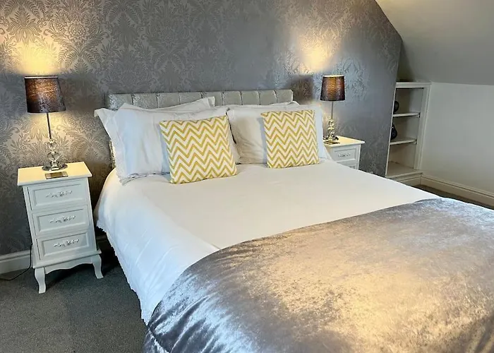 Scoresby Hideaway - Whitby Holiday Home